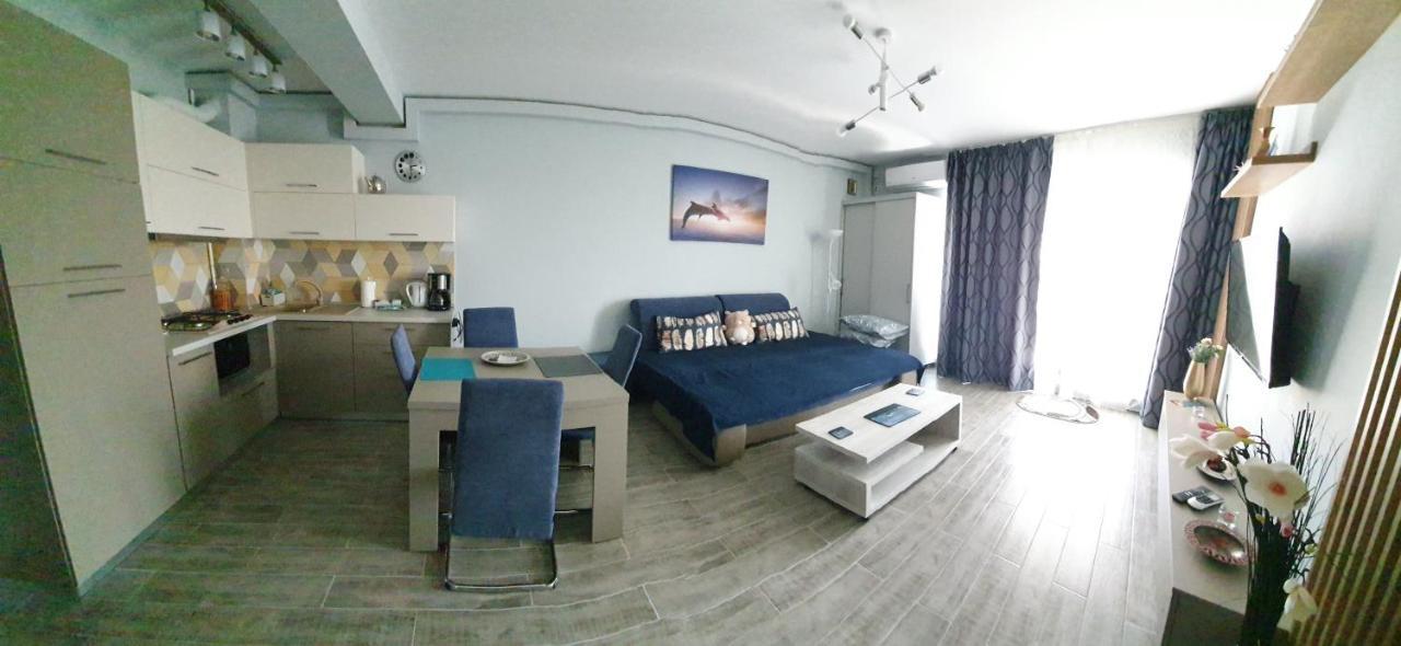 Mara By The Sea, Apartment Năvodari Esterno foto